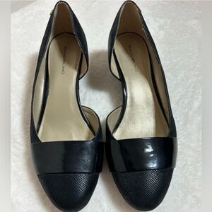 Bandolino Classic Black Glossy and Textured Wedge Heel Pumps